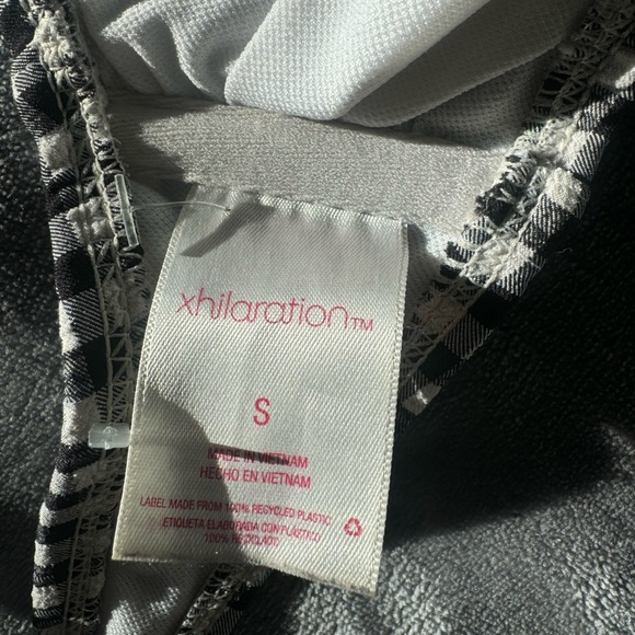 Gingham Plaid Bikini Top Black and White - Picture 4 of 4